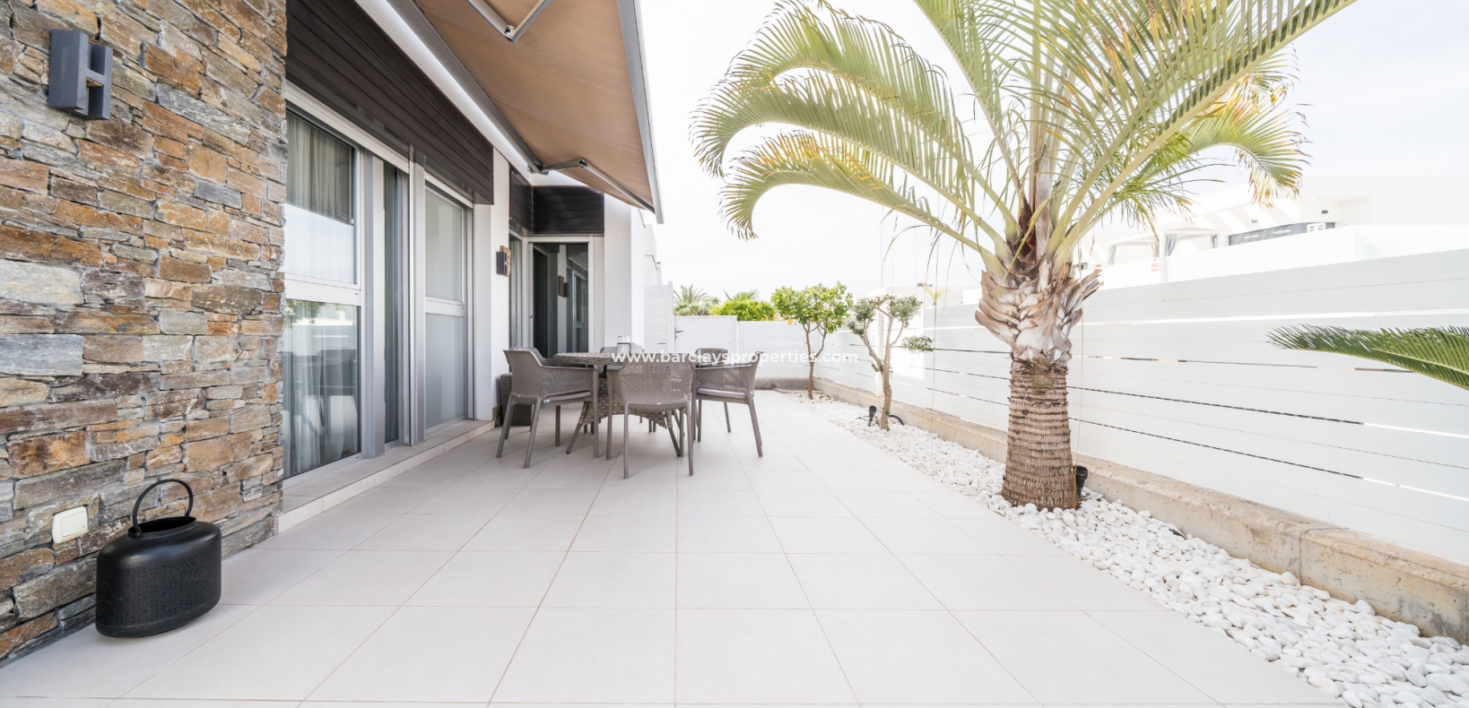 Wederverkoop - Vrijstaande Villa - Urb. El Oasis - La Marina