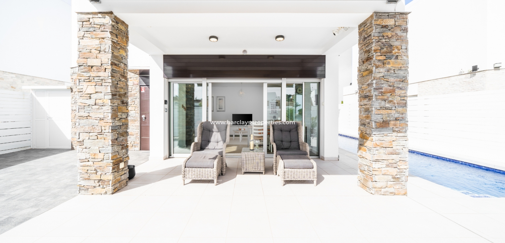 Wederverkoop - Vrijstaande Villa - Urb. El Oasis - La Marina