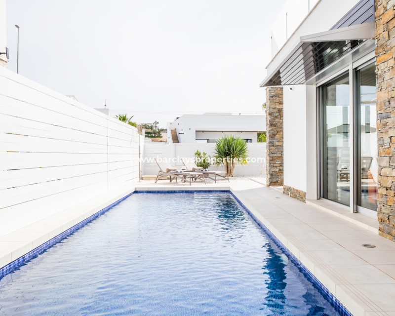 Wederverkoop - Vrijstaande Villa - Urb. El Oasis - La Marina