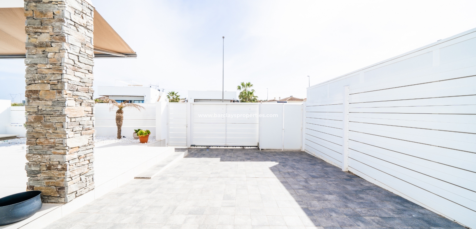 Wederverkoop - Vrijstaande Villa - Urb. El Oasis - La Marina