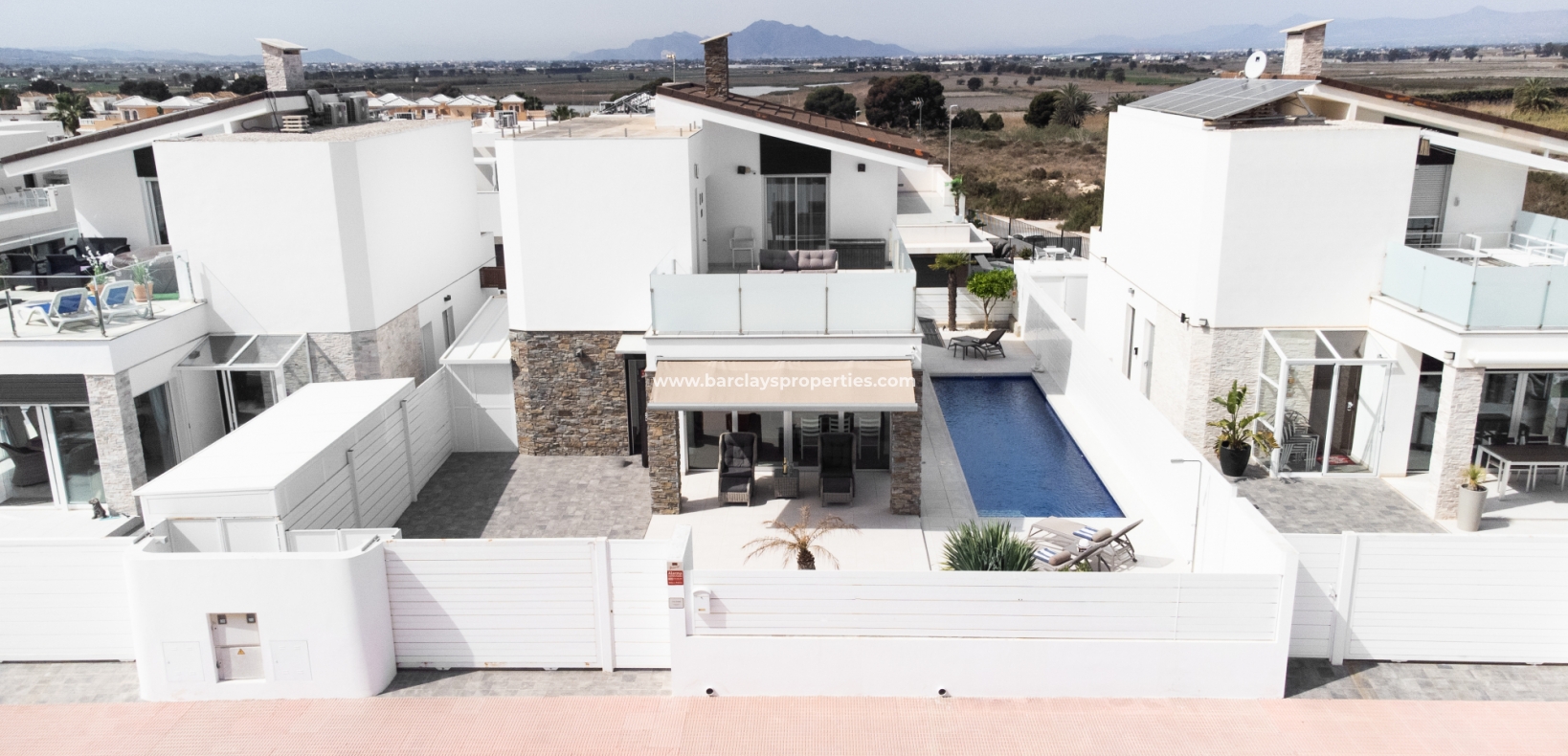 Wederverkoop - Vrijstaande Villa - Urb. El Oasis - La Marina