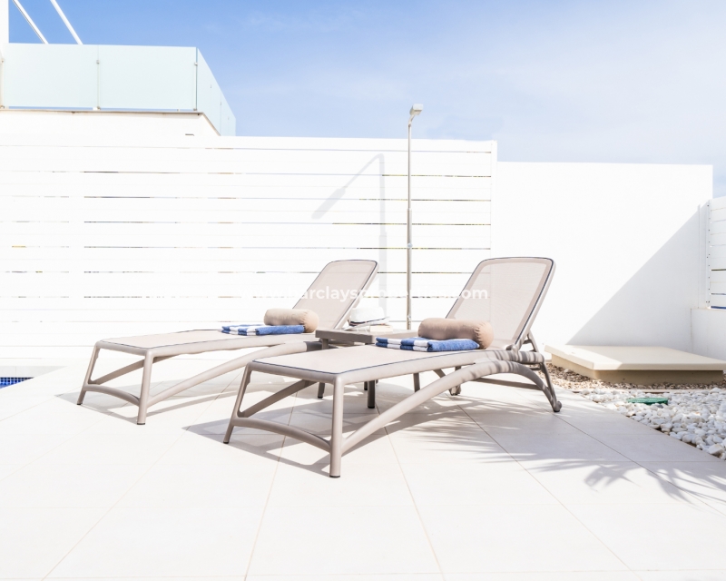 Wederverkoop - Vrijstaande Villa - Urb. El Oasis - La Marina