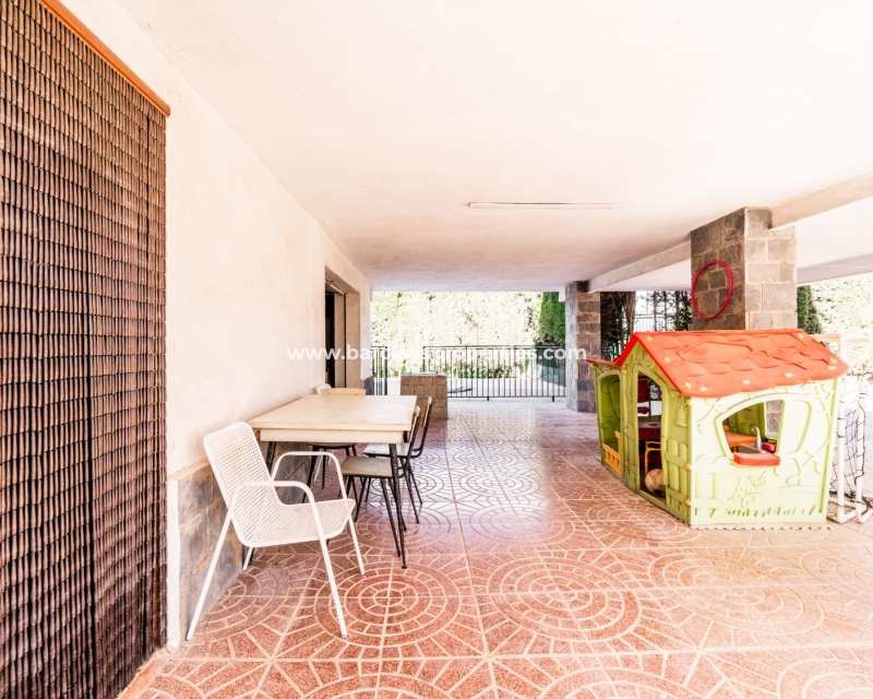 Wederverkoop - Vrijstaande Villa - Urb. El Oasis - La Marina