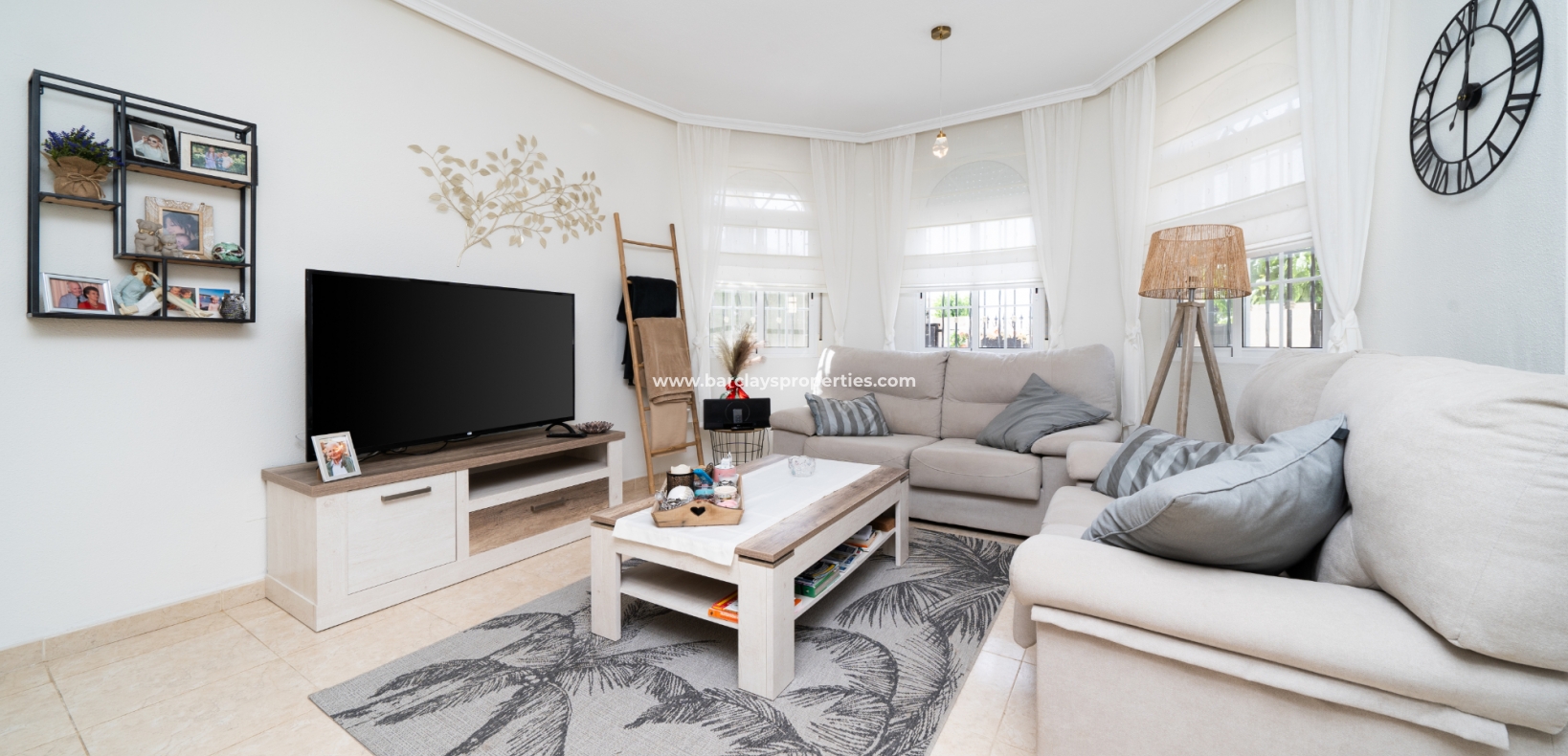 Wederverkoop - Vrijstaande Villa - Urb. El Oasis - La Marina