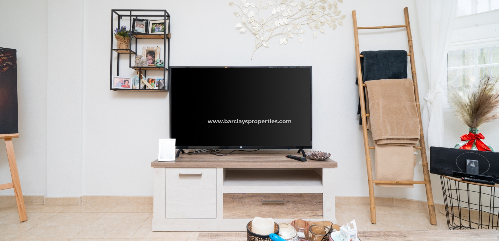 Wederverkoop - Vrijstaande Villa - Urb. El Oasis - La Marina