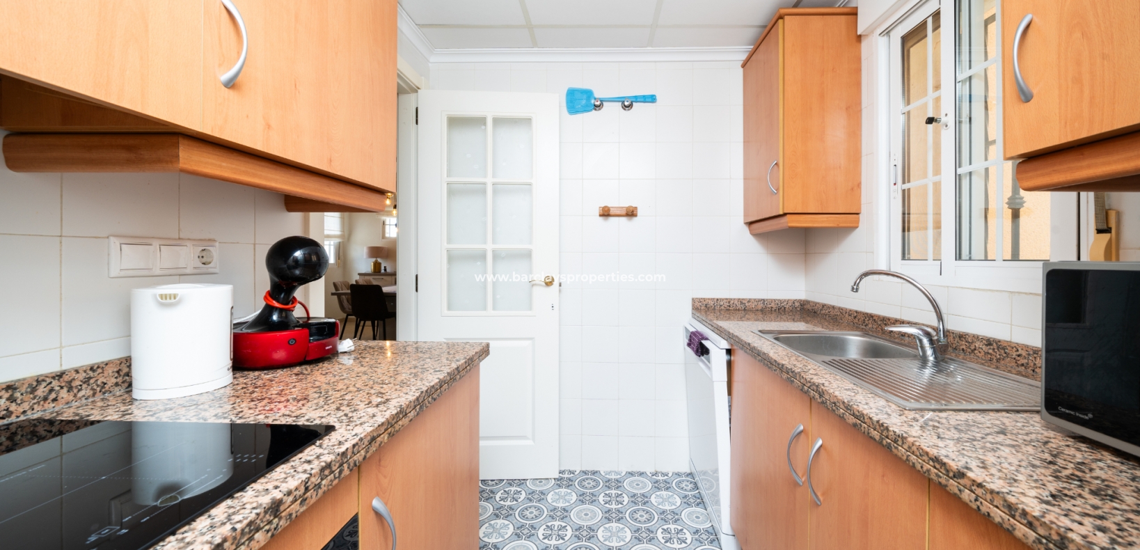 Wederverkoop - Vrijstaande Villa - Urb. El Oasis - La Marina