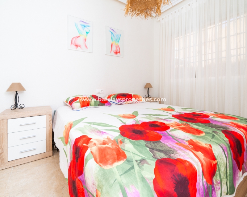 Wederverkoop - Vrijstaande Villa - Urb. El Oasis - La Marina