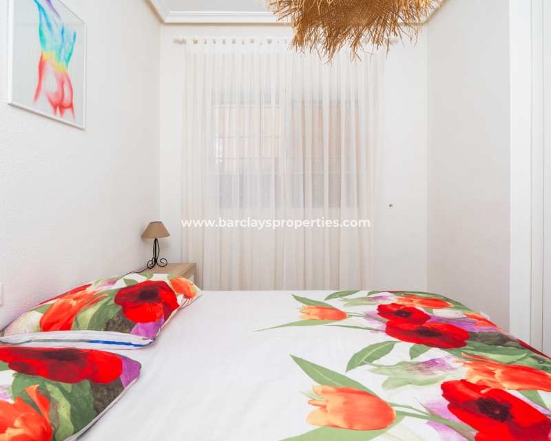 Wederverkoop - Vrijstaande Villa - Urb. El Oasis - La Marina