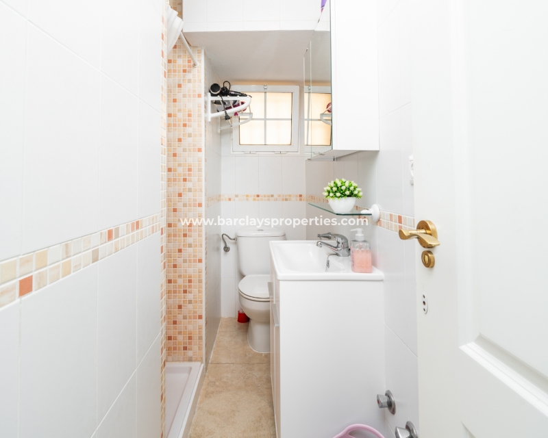 Wederverkoop - Vrijstaande Villa - Urb. El Oasis - La Marina