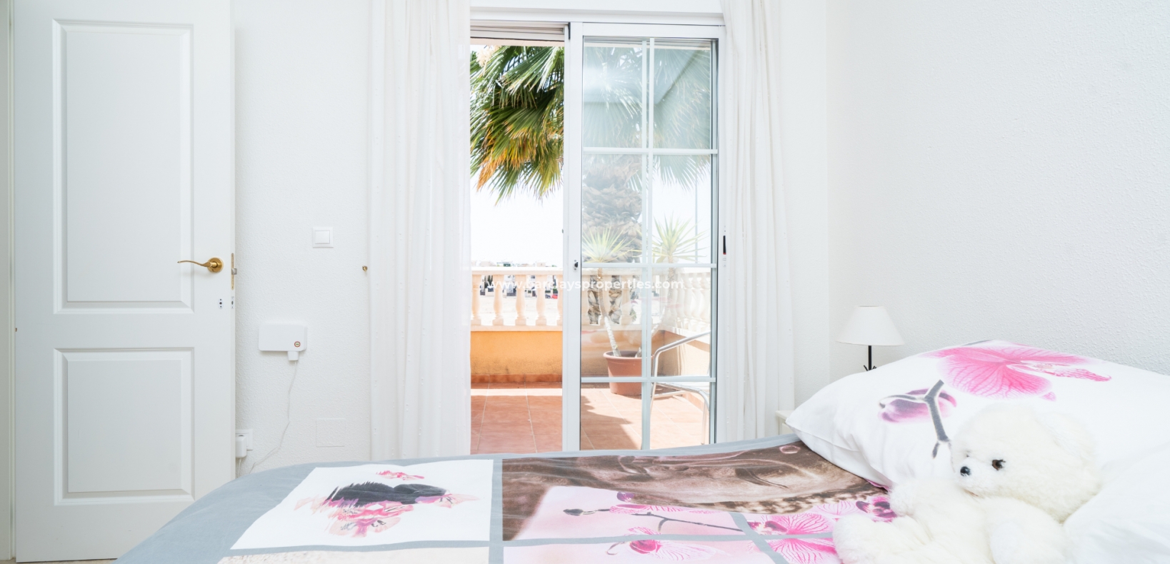 Wederverkoop - Vrijstaande Villa - Urb. El Oasis - La Marina