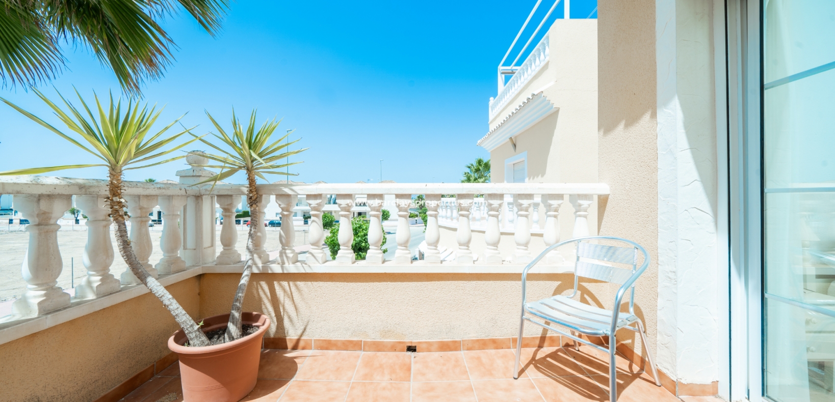 Wederverkoop - Vrijstaande Villa - Urb. El Oasis - La Marina