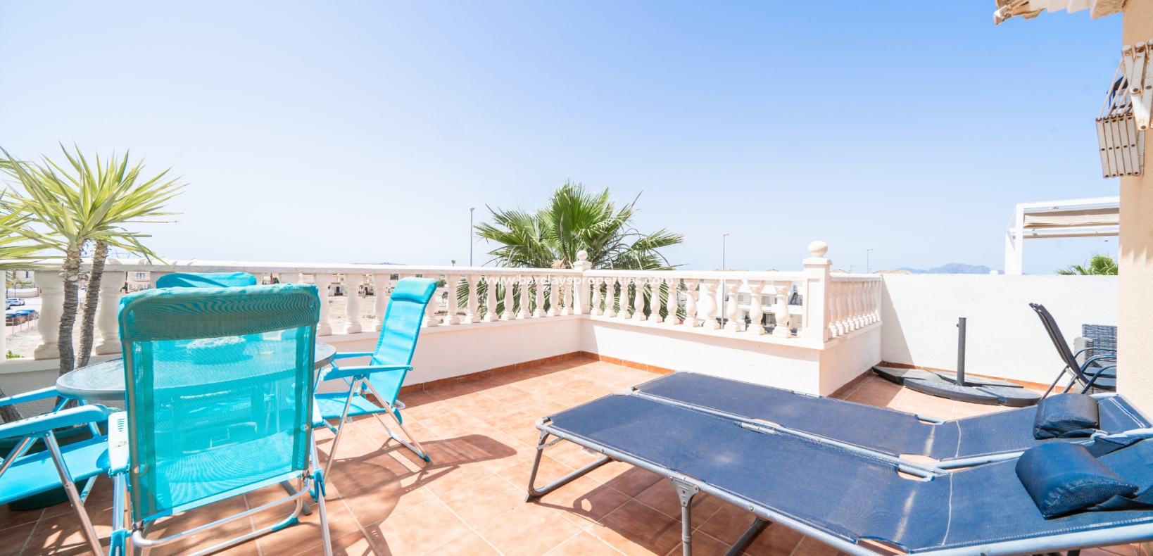 Wederverkoop - Vrijstaande Villa - Urb. El Oasis - La Marina