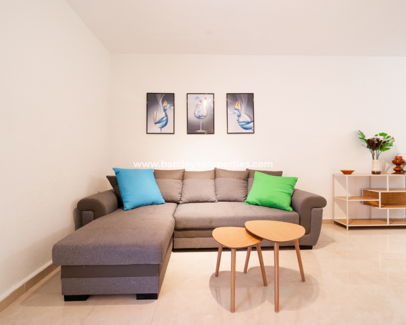 Wederverkoop - Vrijstaande Villa - Urb. El Oasis - La Marina