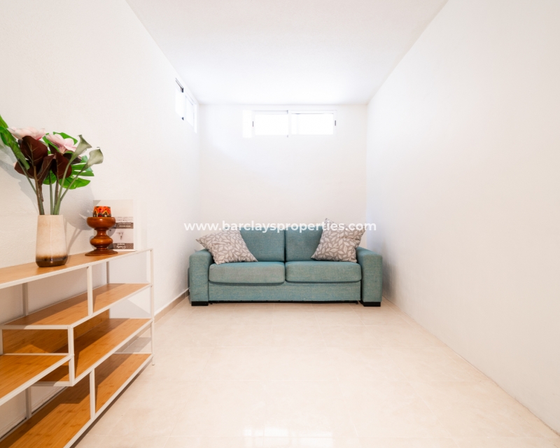 Wederverkoop - Vrijstaande Villa - Urb. El Oasis - La Marina