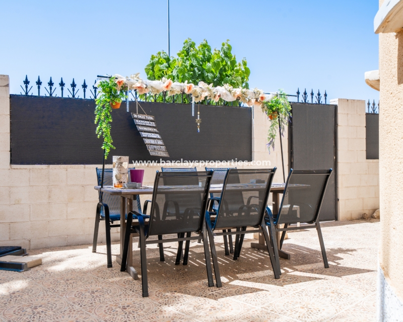 Wederverkoop - Vrijstaande Villa - Urb. El Oasis - La Marina