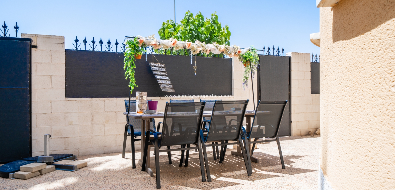 Wederverkoop - Vrijstaande Villa - Urb. El Oasis - La Marina