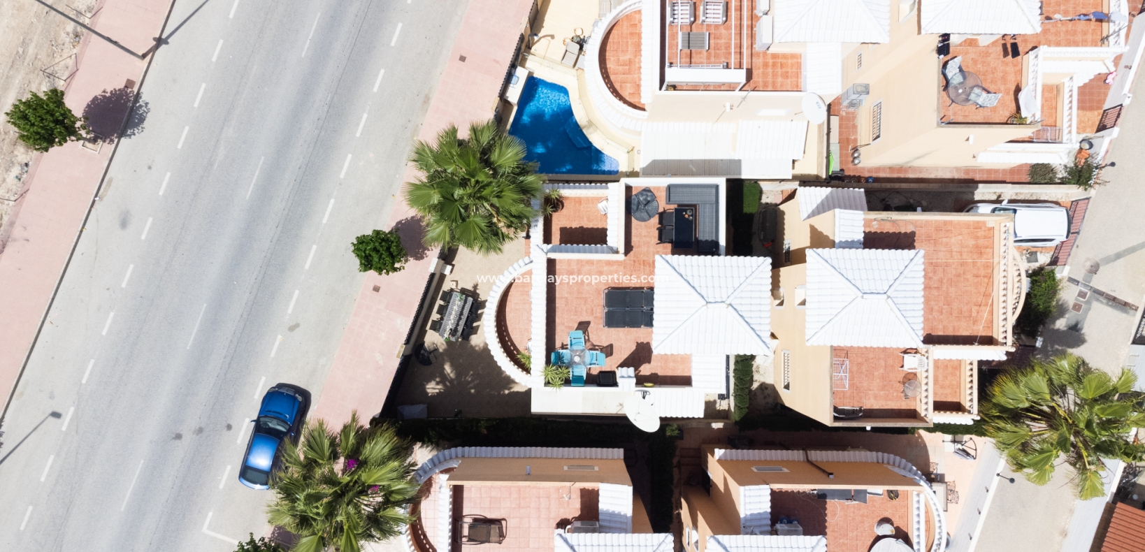 Wederverkoop - Vrijstaande Villa - Urb. El Oasis - La Marina