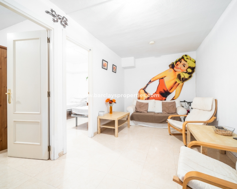 Wederverkoop - Vrijstaande Villa - Urb. El Oasis - La Marina