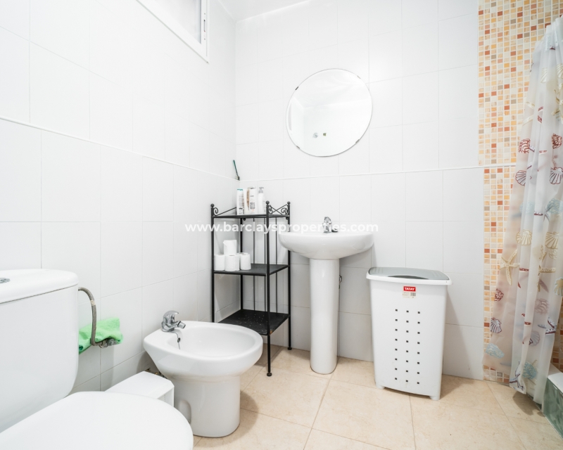 Wederverkoop - Vrijstaande Villa - Urb. El Oasis - La Marina