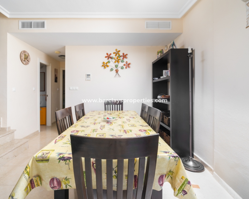 Wederverkoop - Vrijstaande Villa - Urb. El Oasis - La Marina