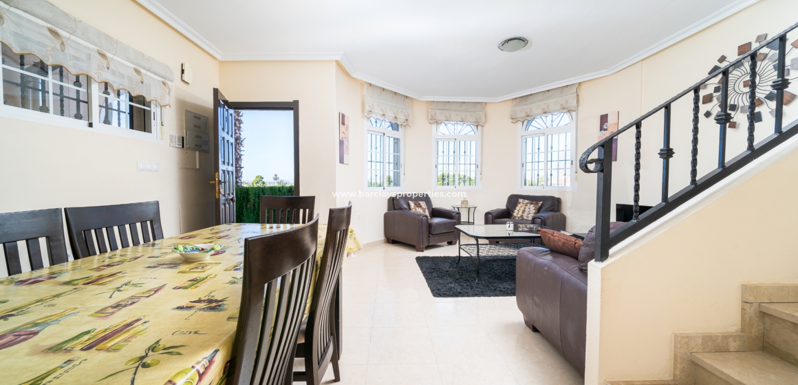 Wederverkoop - Vrijstaande Villa - Urb. El Oasis - La Marina