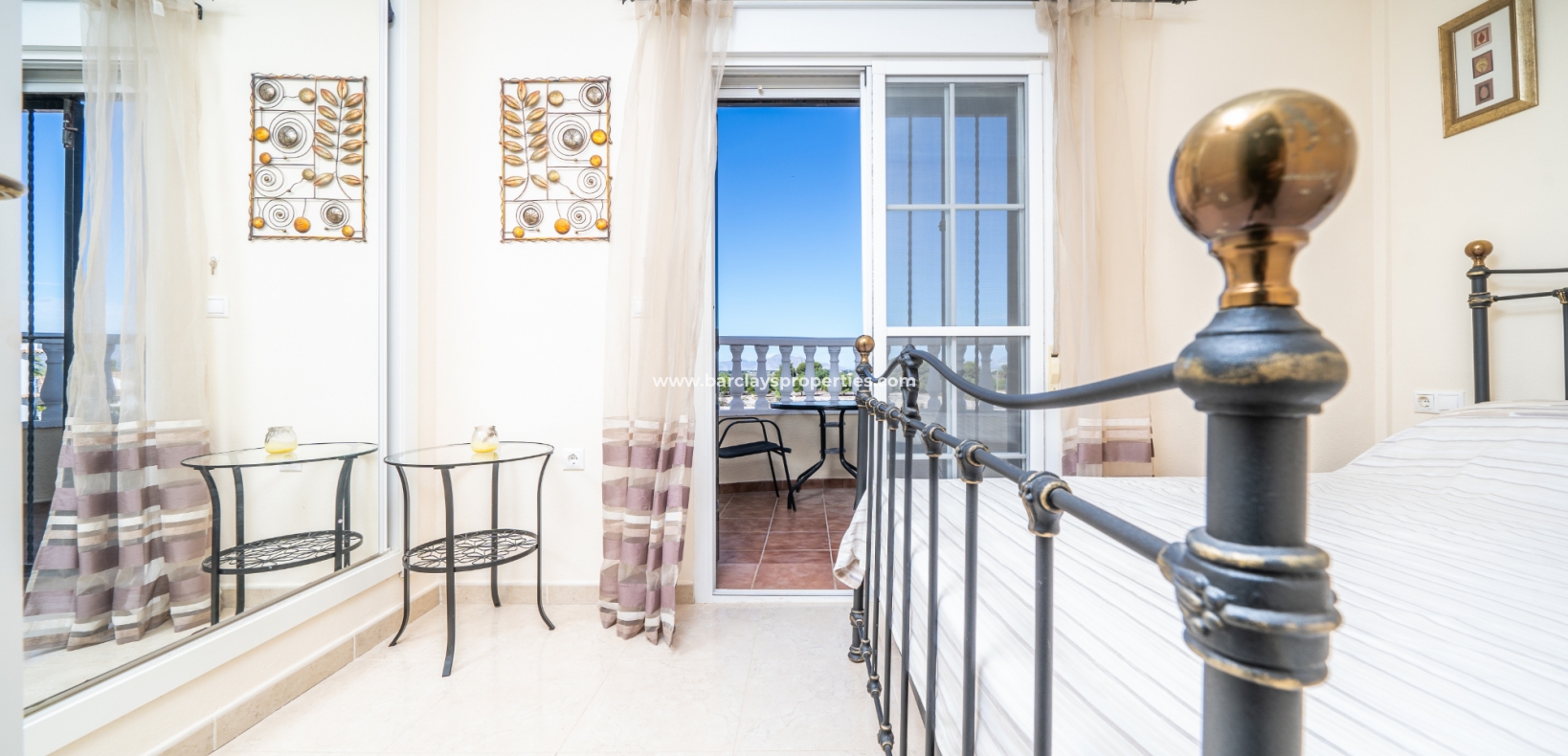 Wederverkoop - Vrijstaande Villa - Urb. El Oasis - La Marina