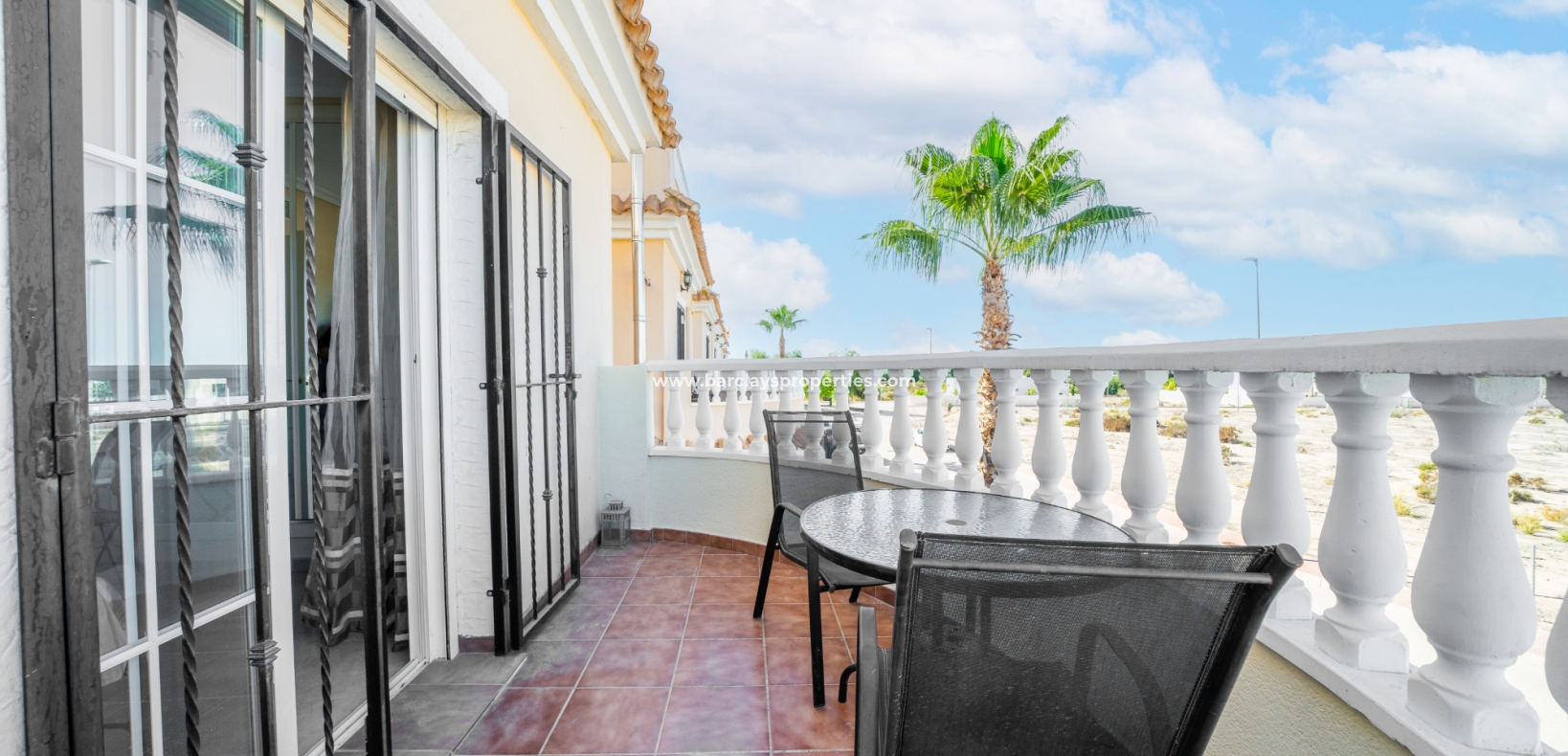 Wederverkoop - Vrijstaande Villa - Urb. El Oasis - La Marina