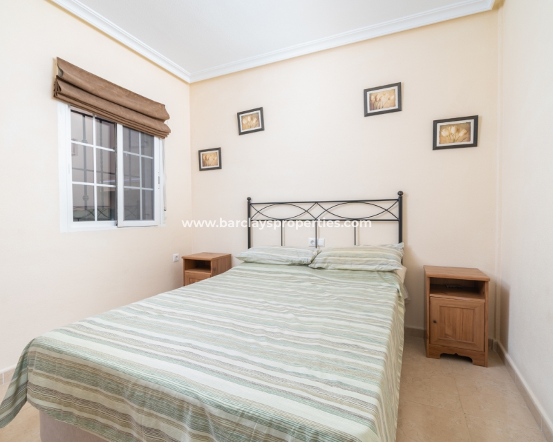 Wederverkoop - Vrijstaande Villa - Urb. El Oasis - La Marina