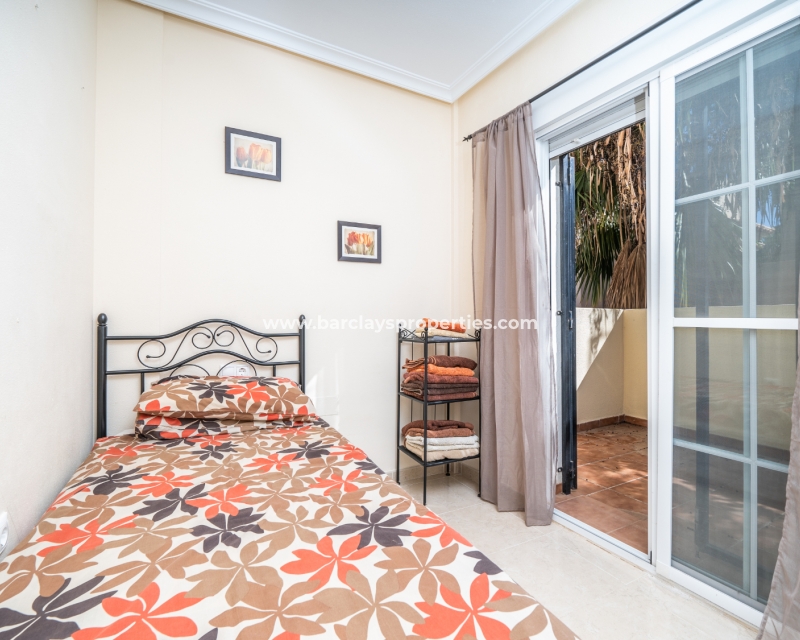 Wederverkoop - Vrijstaande Villa - Urb. El Oasis - La Marina