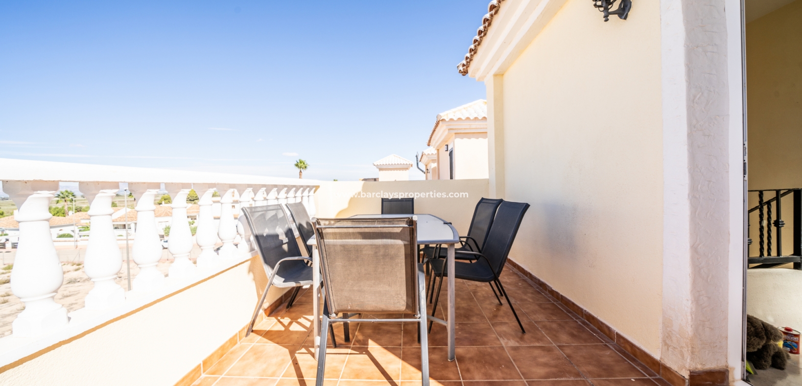 Wederverkoop - Vrijstaande Villa - Urb. El Oasis - La Marina