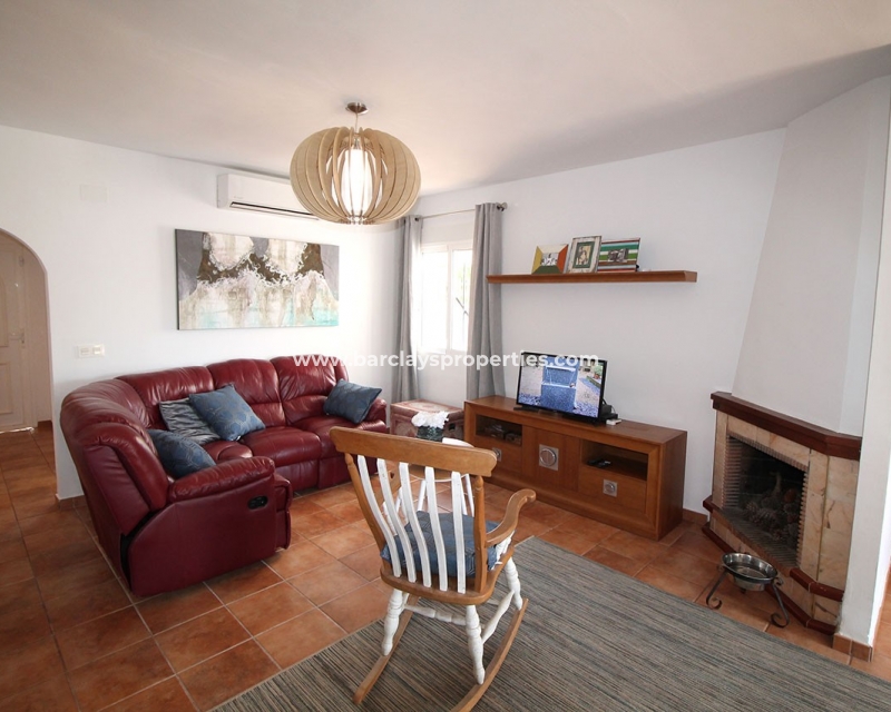 Wederverkoop - Vrijstaande Villa - Urb. El Oasis - La Marina