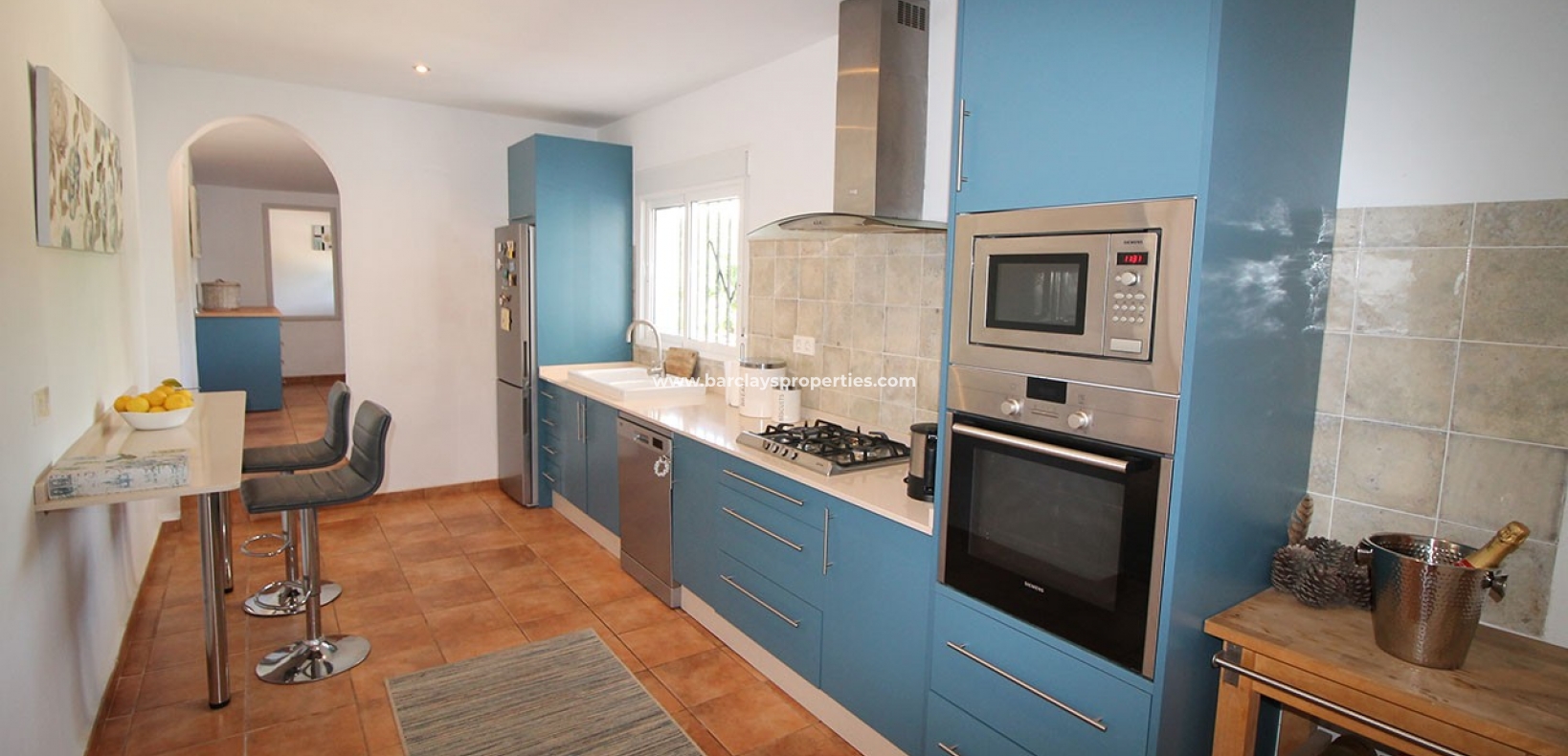 Wederverkoop - Vrijstaande Villa - Urb. El Oasis - La Marina