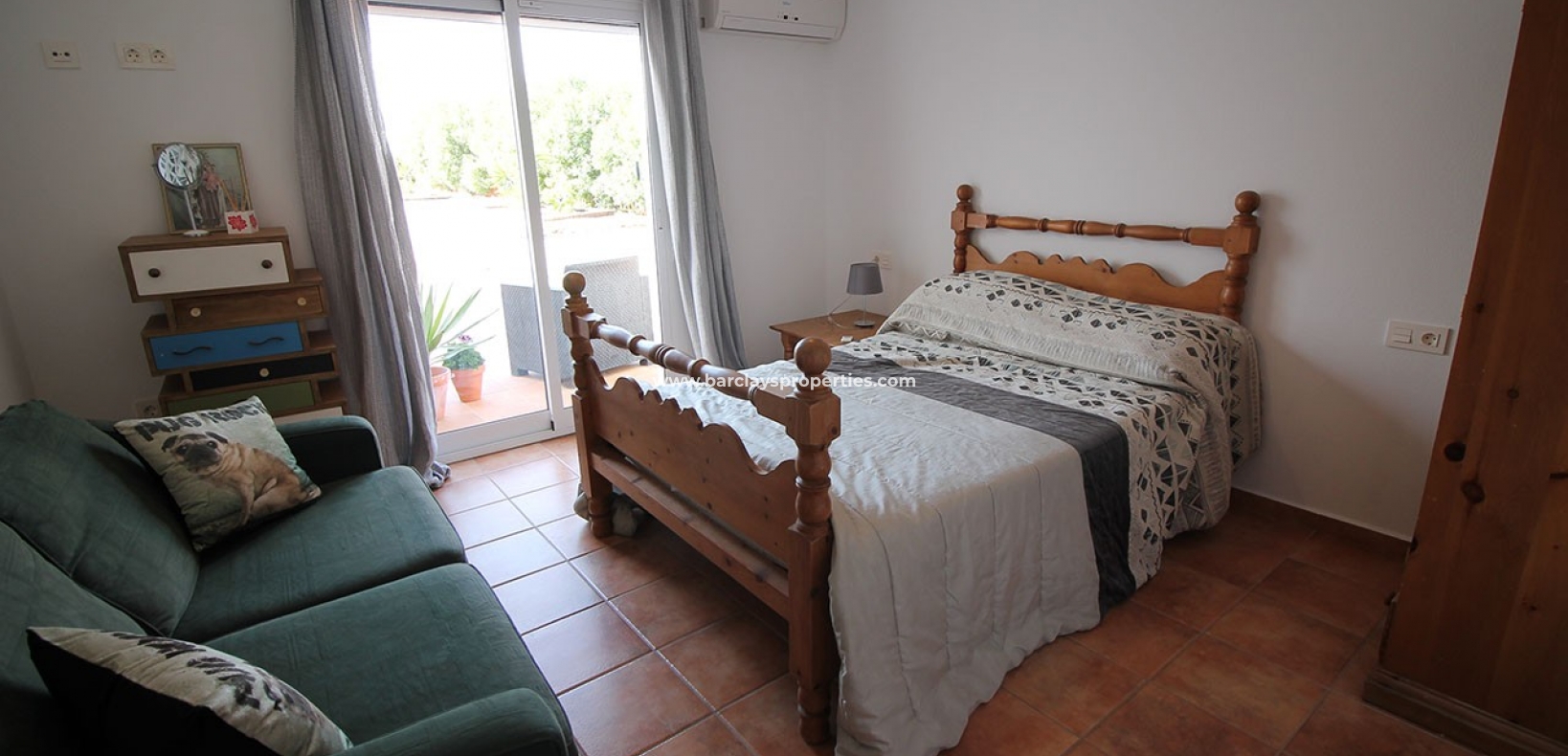 Wederverkoop - Vrijstaande Villa - Urb. El Oasis - La Marina