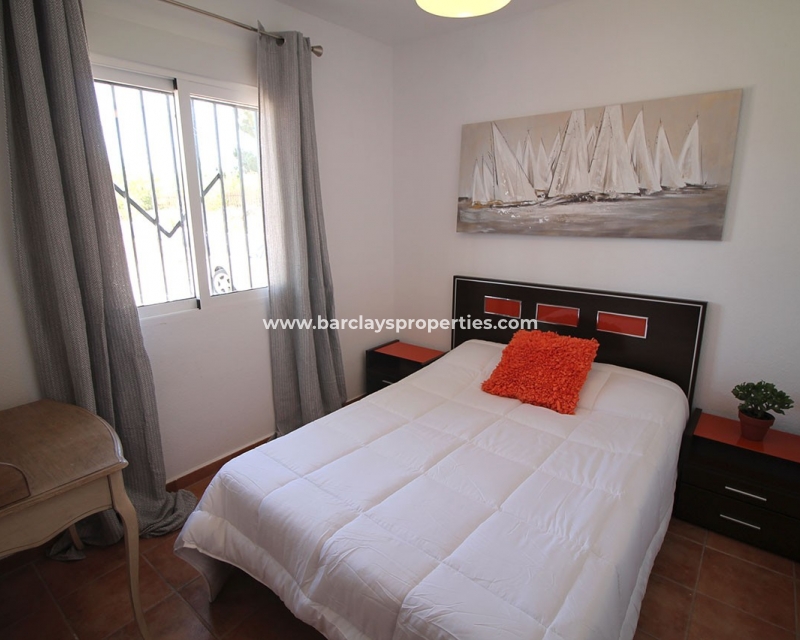 Wederverkoop - Vrijstaande Villa - Urb. El Oasis - La Marina