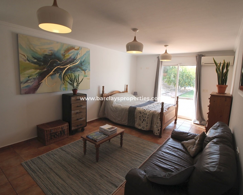 Wederverkoop - Vrijstaande Villa - Urb. El Oasis - La Marina