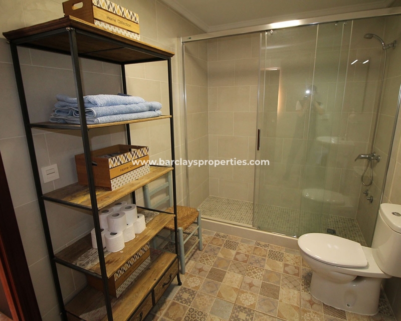 Wederverkoop - Vrijstaande Villa - Urb. El Oasis - La Marina