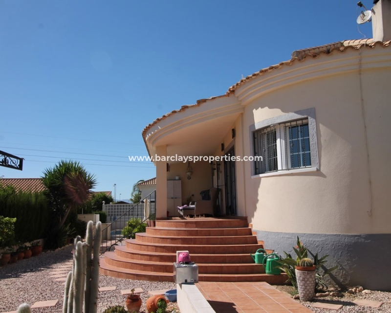 Wederverkoop - Vrijstaande Villa - Urb. El Oasis - La Marina