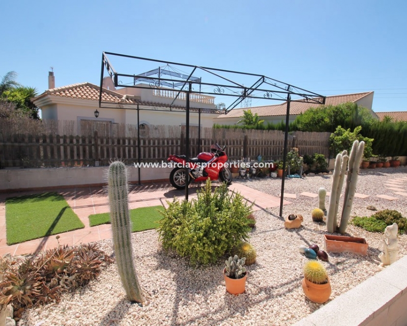 Wederverkoop - Vrijstaande Villa - Urb. El Oasis - La Marina