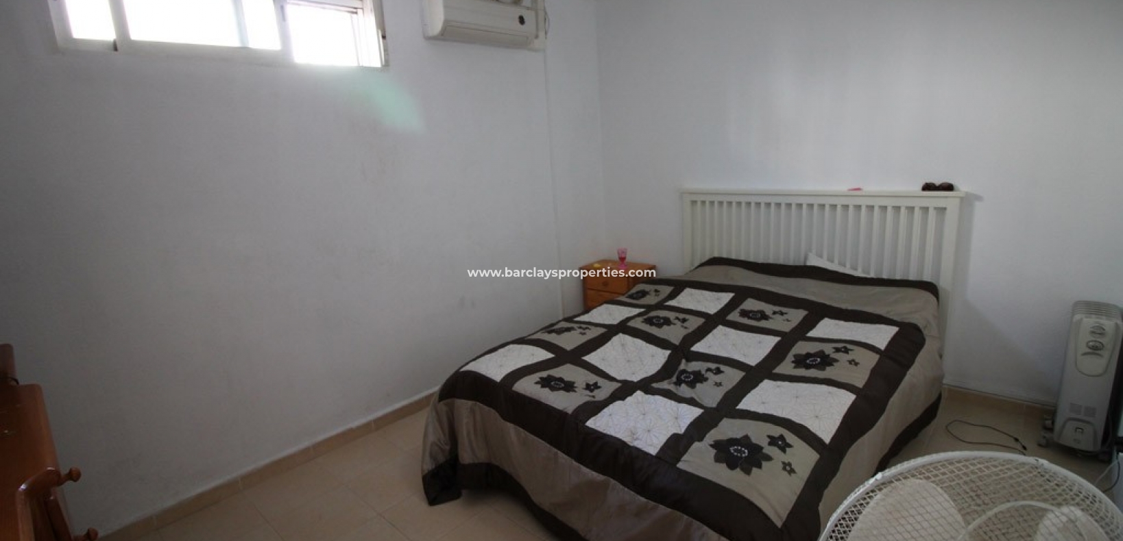 Wederverkoop - Vrijstaande Villa - Urb. El Oasis - La Marina