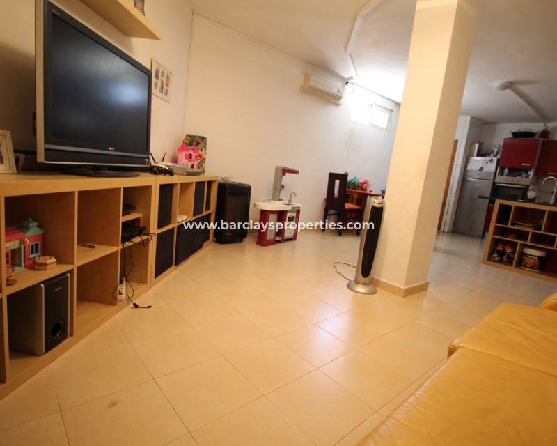 Wederverkoop - Vrijstaande Villa - Urb. El Oasis - La Marina