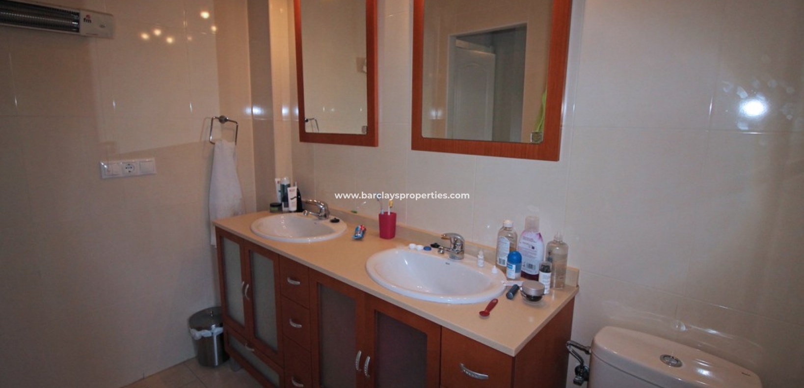 Wederverkoop - Vrijstaande Villa - Urb. El Oasis - La Marina