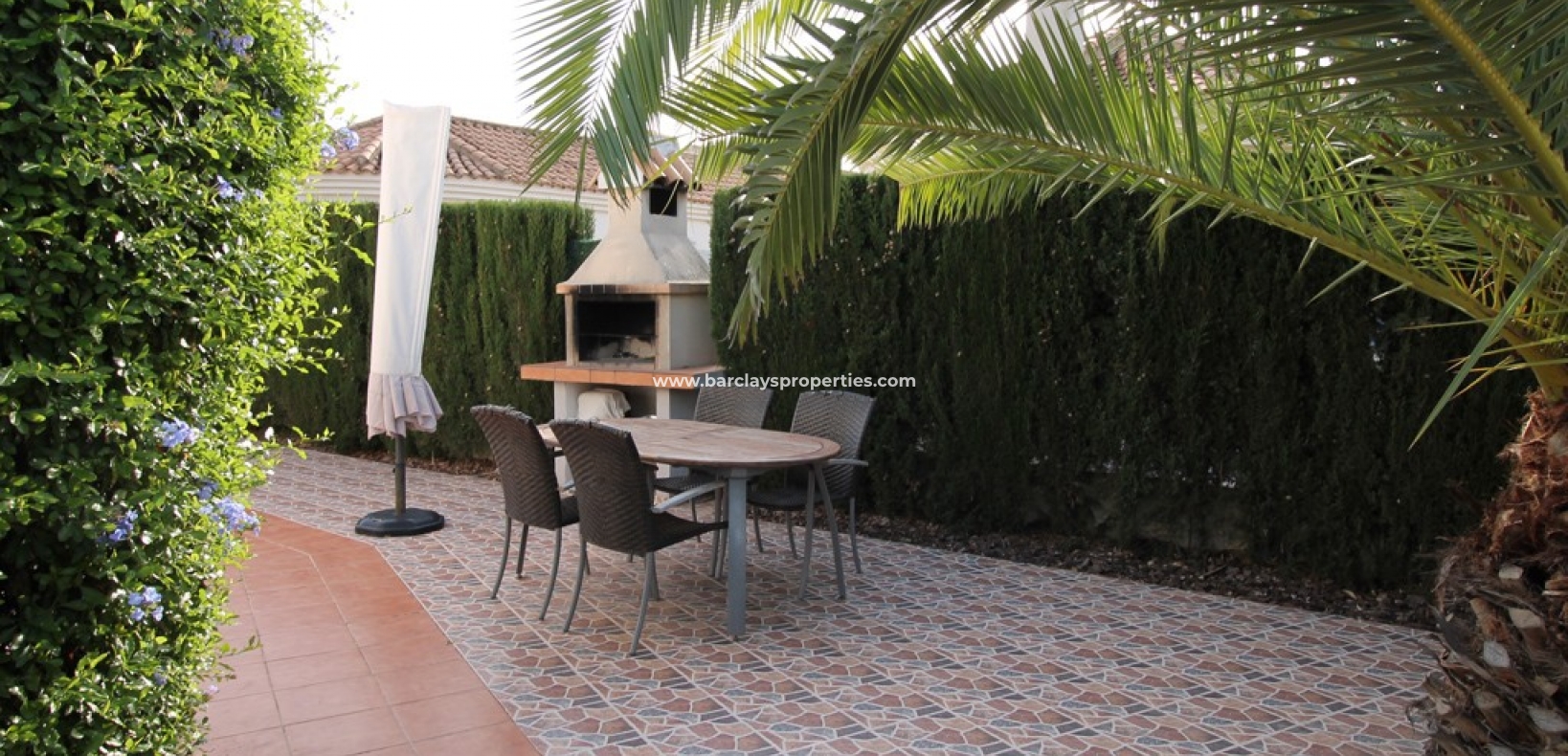 Wederverkoop - Vrijstaande Villa - Urb. El Oasis - La Marina