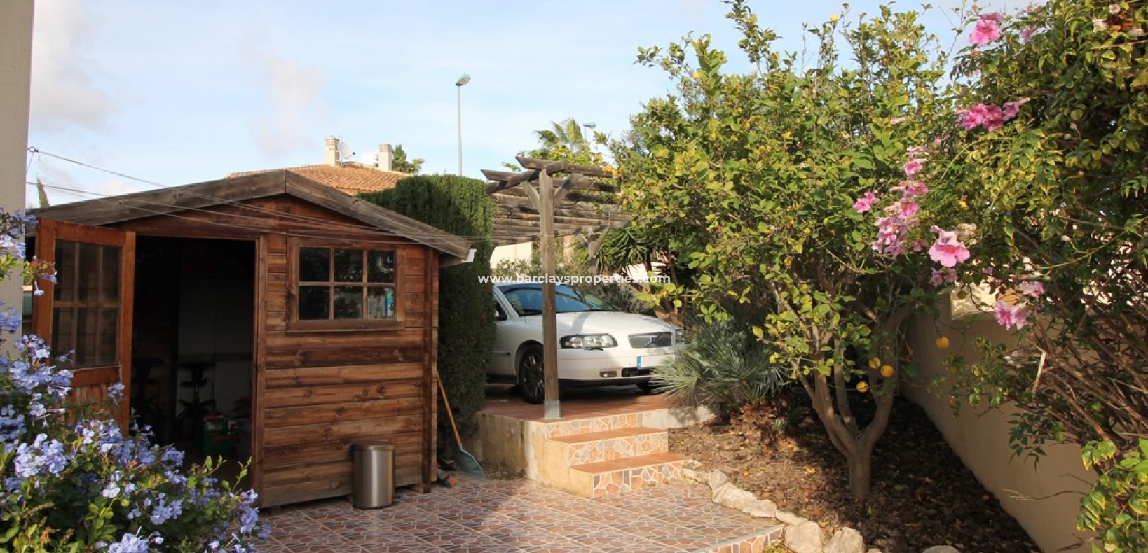 Wederverkoop - Vrijstaande Villa - Urb. El Oasis - La Marina