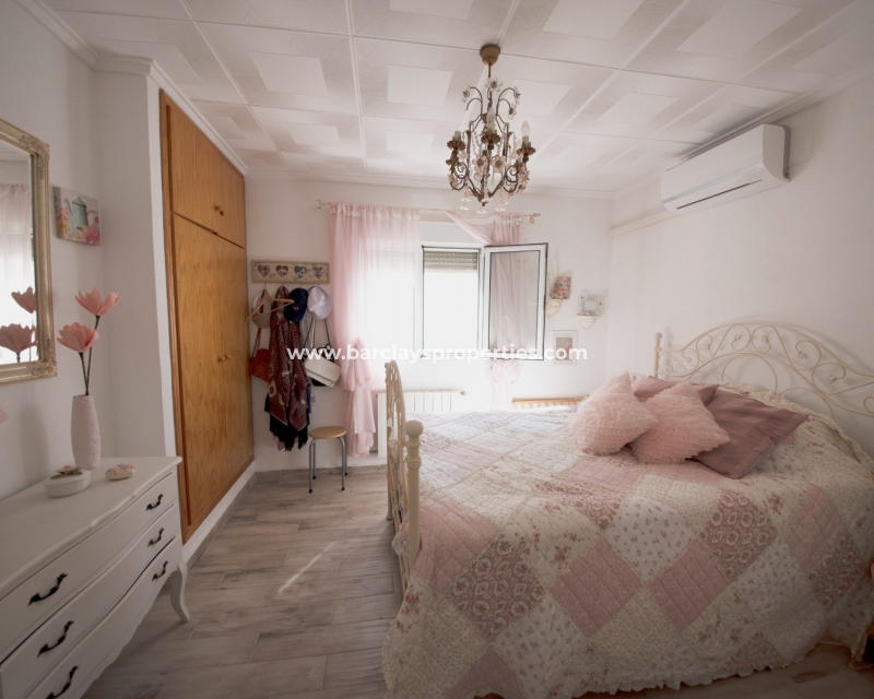 Wederverkoop - Vrijstaande Villa - Urb. La Escuera