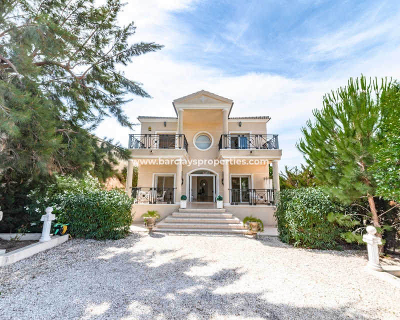 Wederverkoop - Vrijstaande Villa - Urb. La Escuera