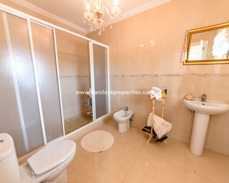 Wederverkoop - Vrijstaande Villa - Urb. La Escuera