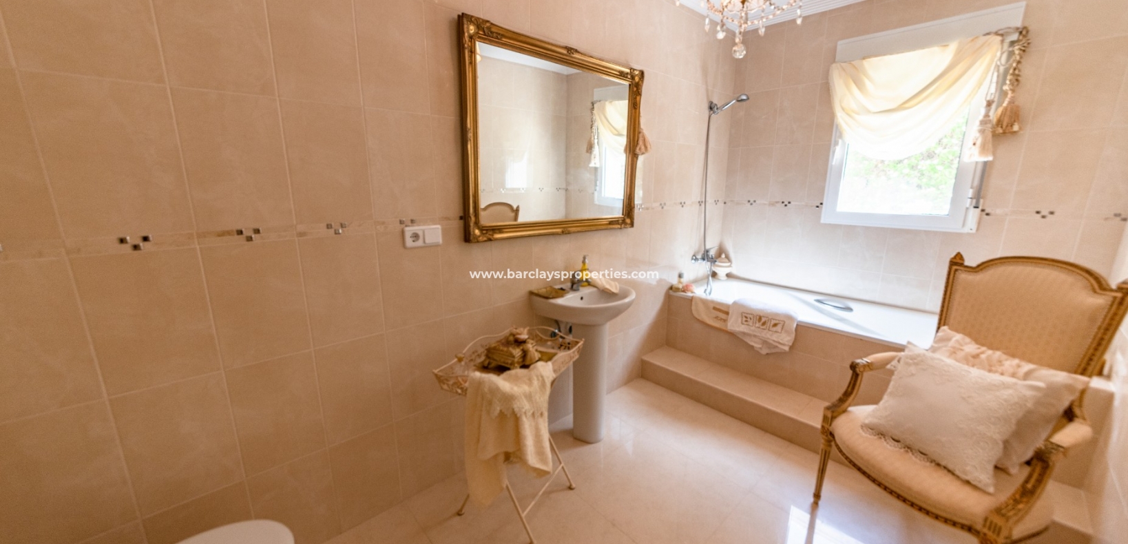 Wederverkoop - Vrijstaande Villa - Urb. La Escuera