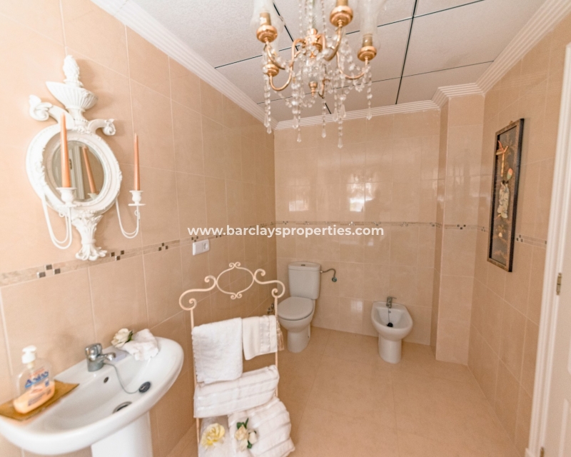 Wederverkoop - Vrijstaande Villa - Urb. La Escuera