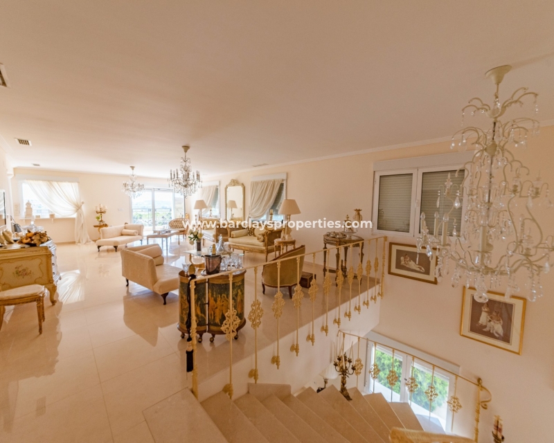 Wederverkoop - Vrijstaande Villa - Urb. La Escuera