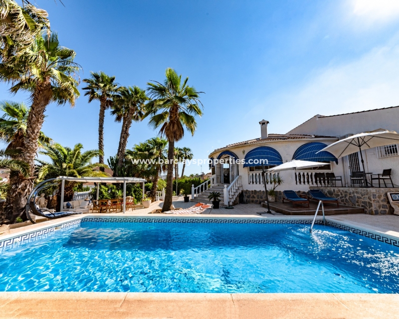 Wederverkoop - Vrijstaande Villa - Urb. La Escuera